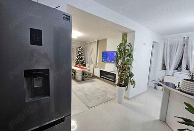 Apartament cu 4 camere decomandat în Central - 3