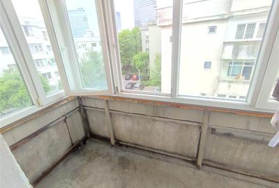 Apartament cu 3 camere decomandat în Aviației - 6