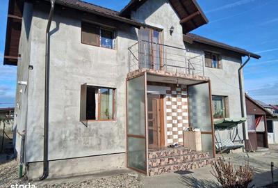 Casă cu 4 camere cu Teren 150 Mp în Bradu - 6