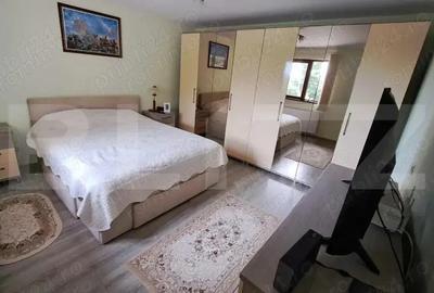 Casă cu 4 camere cu Teren 21000 Mp în Ceuaș - 1