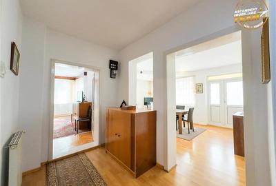 3D! Resedinta notabila,armonios cadru natural,faciliati,Central,Covasna - 9