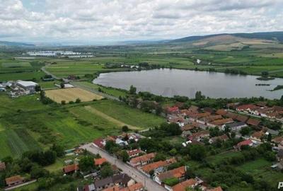 Teren de 550 mp, în Rotbav