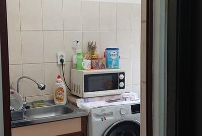 Garsonieră decomandată în Rahova