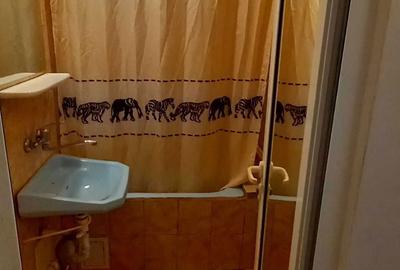 Garsonieră semidecomandată în Școlilor - 2