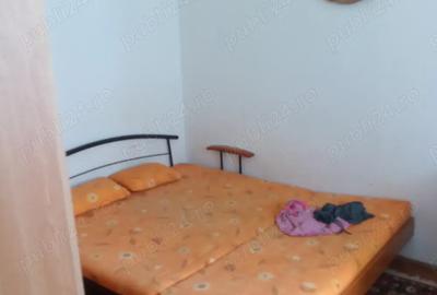 Inchiriez apartament doua camere,parter micro 1 - 5