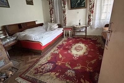 Casă cu 3 camere în Central - 2