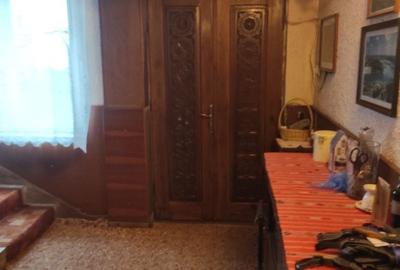 Casă cu 4 camere cu Teren 250 Mp în Calea București - 8