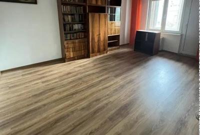 Apartament cu 3 camere în Vitan-Bârzești