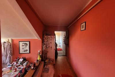 De vânzare apartament 41 mp în centrul orașului
