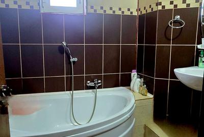 Targoviste,  Calea București,  bloc O1, vanzare apartament 4camere - 11