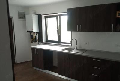 Apartament cu 3 camere decomandat în Dancu - 7