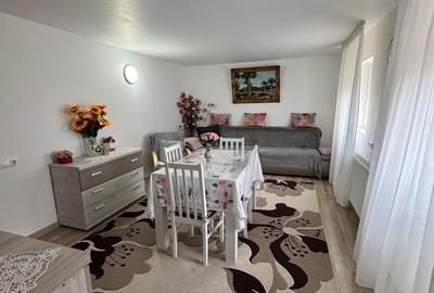 Casă cu 7 camere cu Teren 1061 Mp în Săcălășeni - 2