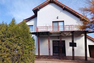 Casa individuala - 6 camere - locatie excelenta - 220 mp utili - garaj - 3