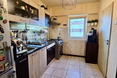 Apartament 3 camere 110mp Zona 300 Apartament 3 camere 110mp Zona 300 - 7