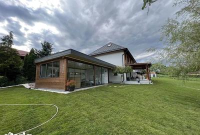 Casă cu 6 camere cu Teren 2530 Mp în Geaca - 5