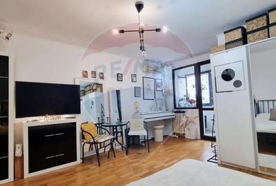 Garsonieră semidecomandată în Costin Georgian - 2