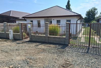 Casa individuala de vanzare - 1