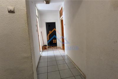 Apartament cu 2 camere decomandat, mobilat în Rahova - 10