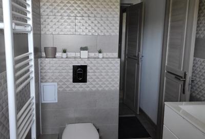 Apartament cu 2 camere decomandat, mobilat în Central - 3