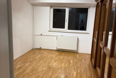 Apartament cu 4 camere decomandat în Iancului - 7