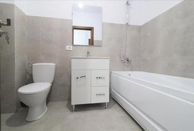 Apartament cu 4 camere decomandat în Păcurari - 15