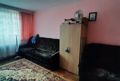 Garsoniera, etajul 6/10,  zona Podu Ros - 3