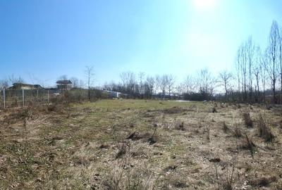 Teren Construcții intravilan de 1830 mp, în Central - 1