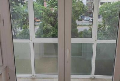 Apartament cu 3 camere semidecomandat în Central - 5