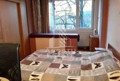Apartament cu 2 camere decomandat, mobilat în Circumvalațiunii - 1