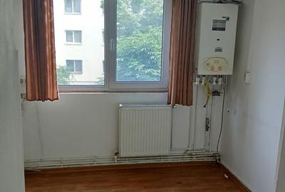 Apartament cu 2 camere semidecomandat în Micro 5 - 5