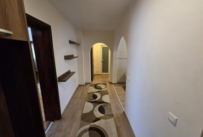Apartament cu 3 camere semidecomandat în Unirii - 5