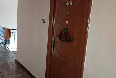 Garsonieră nedecomandată în Central - 1