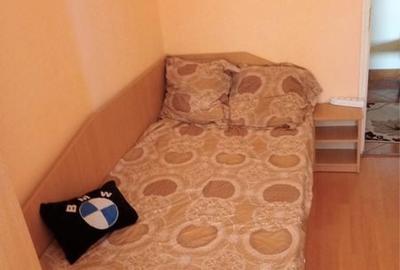 Apartament cu 3 camere decomandat în Valea Rosie - 6