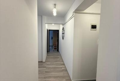 Apartament cu 3 camere decomandat în Rediu - 11