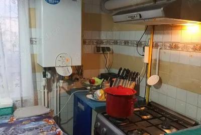 Apartament cu 3 camere semidecomandat în Oltenița - 4