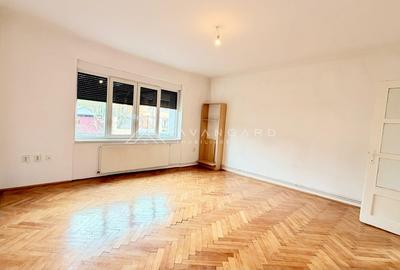 Apartament cu 2 camere semidecomandat în Andrei Mureșanu