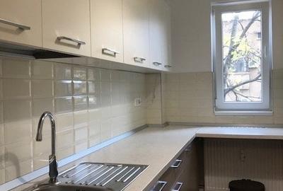 Apartament 2 camere-bloc special V.Luminoasa
