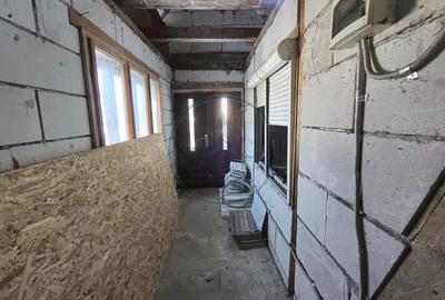 Casă cu 2 camere cu Teren 1200 Mp în Central - 8