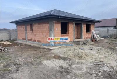 Parc Samurcasi Crevedia 3 camere 2 bai 85 mputili 400 mp teren - 2