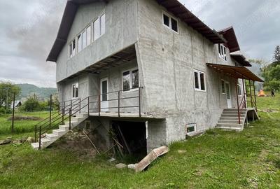 Casa de vanzare+ teren 1000 m Casa de vanzare+ teren 1000 m - 2