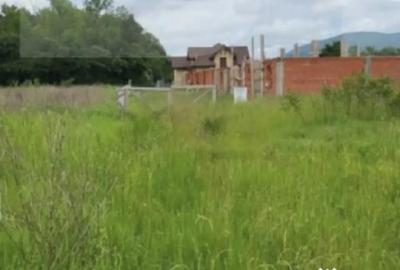 Teren de 620 mp, în Central - 4