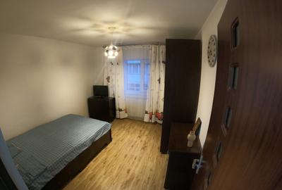 Apartament cu 3 camere decomandat în Central - 3