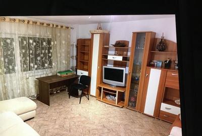 Apartament cu 3 camere decomandat în Exterior Vest - 5