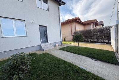 Duplex cu 4 camere cu Teren 300 Mp în Domnești - 2