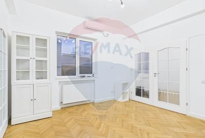 Apartament cu 3 camere de închiriat în zona Universitate - 4