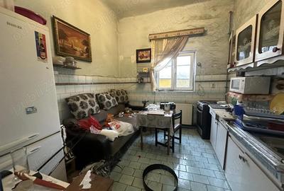 Agentia imobiliara VIGAFON vinde casa 4 camere Piata Anton - Lupeni - 5