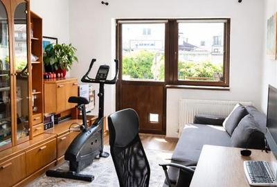 Duplex cu 5 camere cu Canalizare în Sânpetru - 2