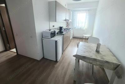 Vand apartament semicentral [bloc nou] - 1