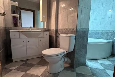 Apartament cu 3 camere semidecomandat în Podu Roș - 9