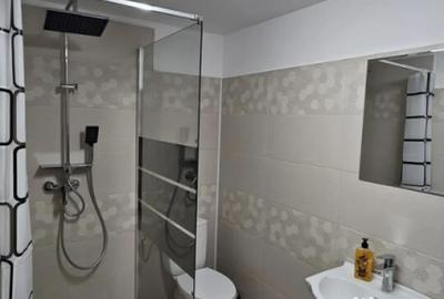 Casă cu 3 camere cu Teren 1720 Mp în Băicoi - 2